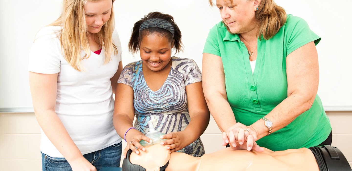 ADULT CPR & AED TRAINING